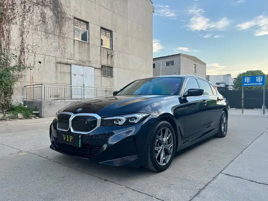 BMW i3 2024 из CN, фото 1