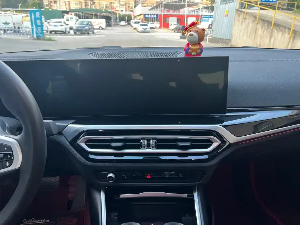 BMW i3 2024 из CN, фото 4