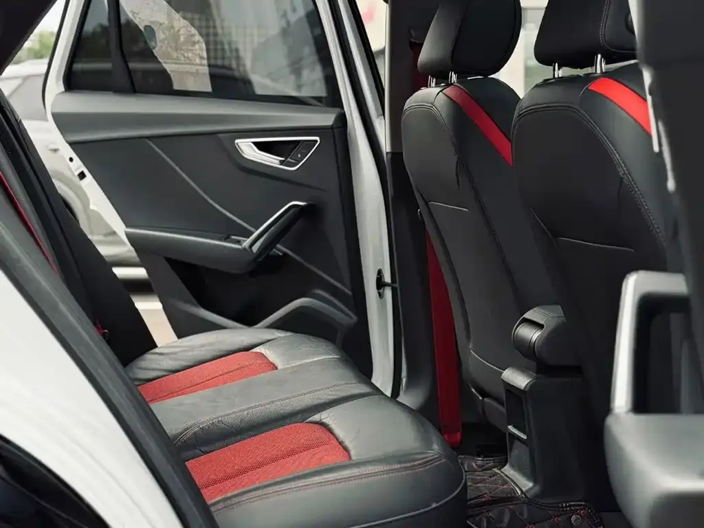 Audi Q2L 2021 из CN, фото 10