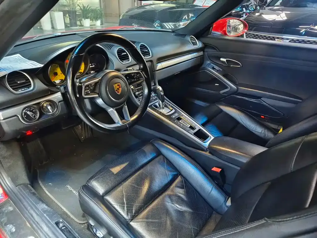 Porsche 718 2021 из CN, фото 2