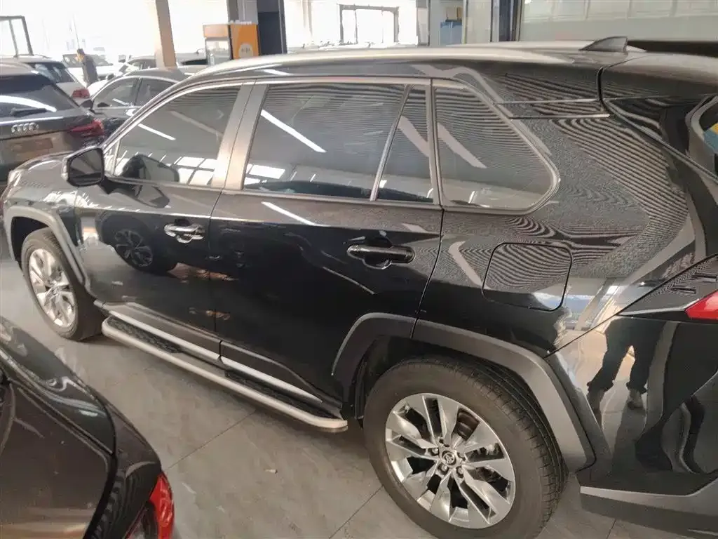 Toyota Wildlander 2022 из CN, фото 5