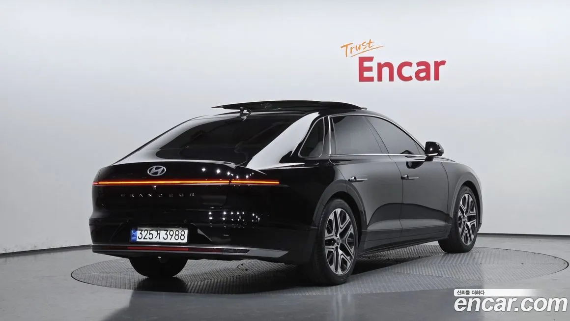 Hyundai Grandeur 2023 из KR, фото 2