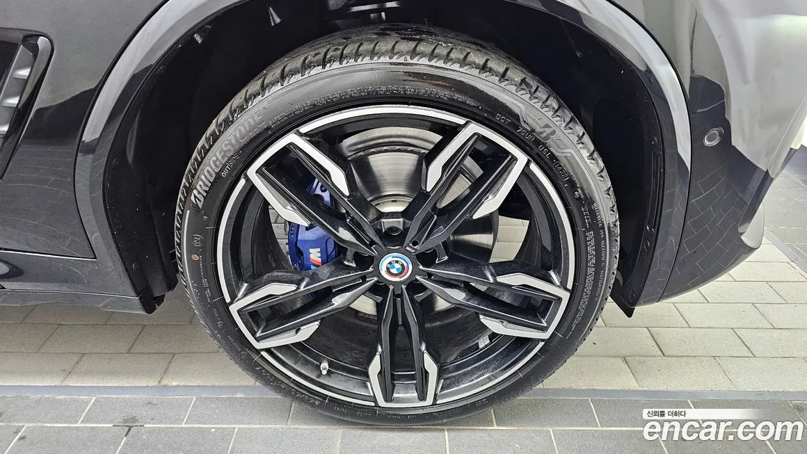 BMW X4 2023 из KR, фото 5