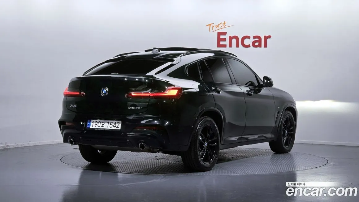 BMW X4 2021 из KR, фото 2