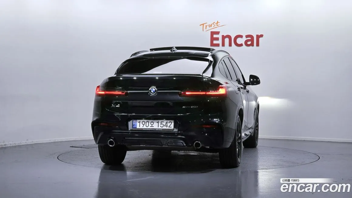BMW X4 2021 из KR, фото 4
