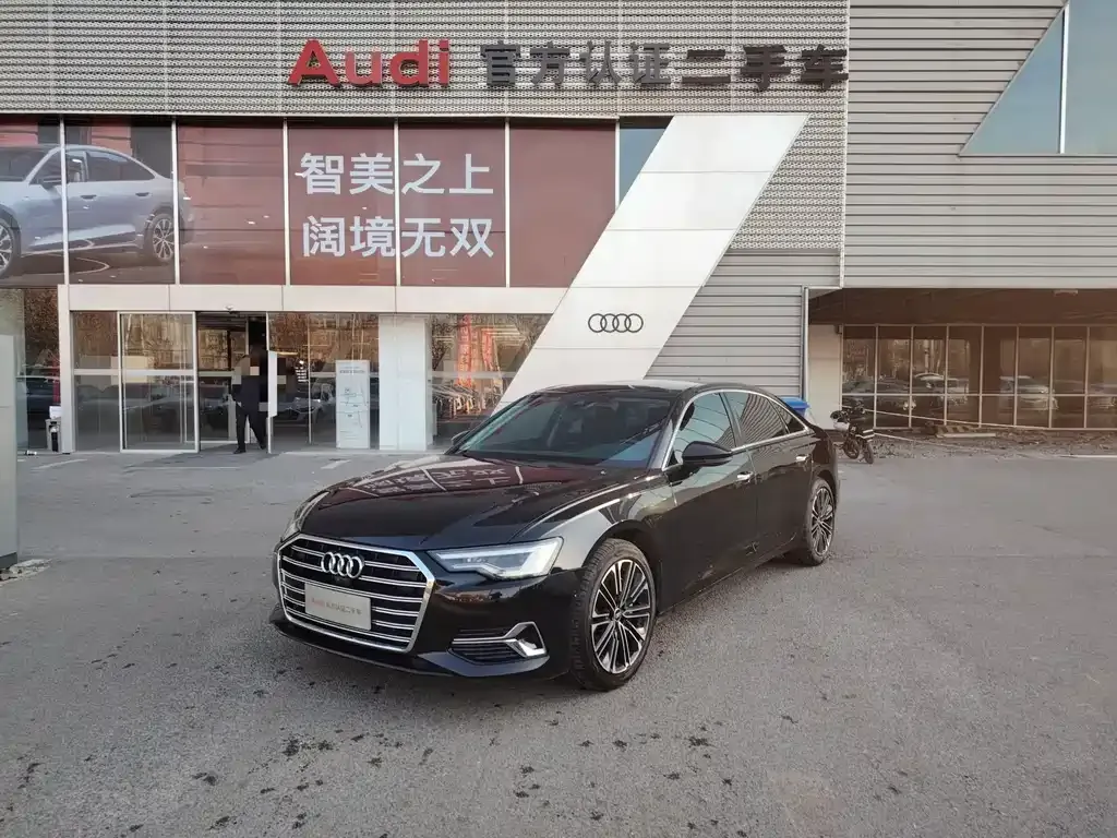 Audi A6L 2023 из CN, фото 1