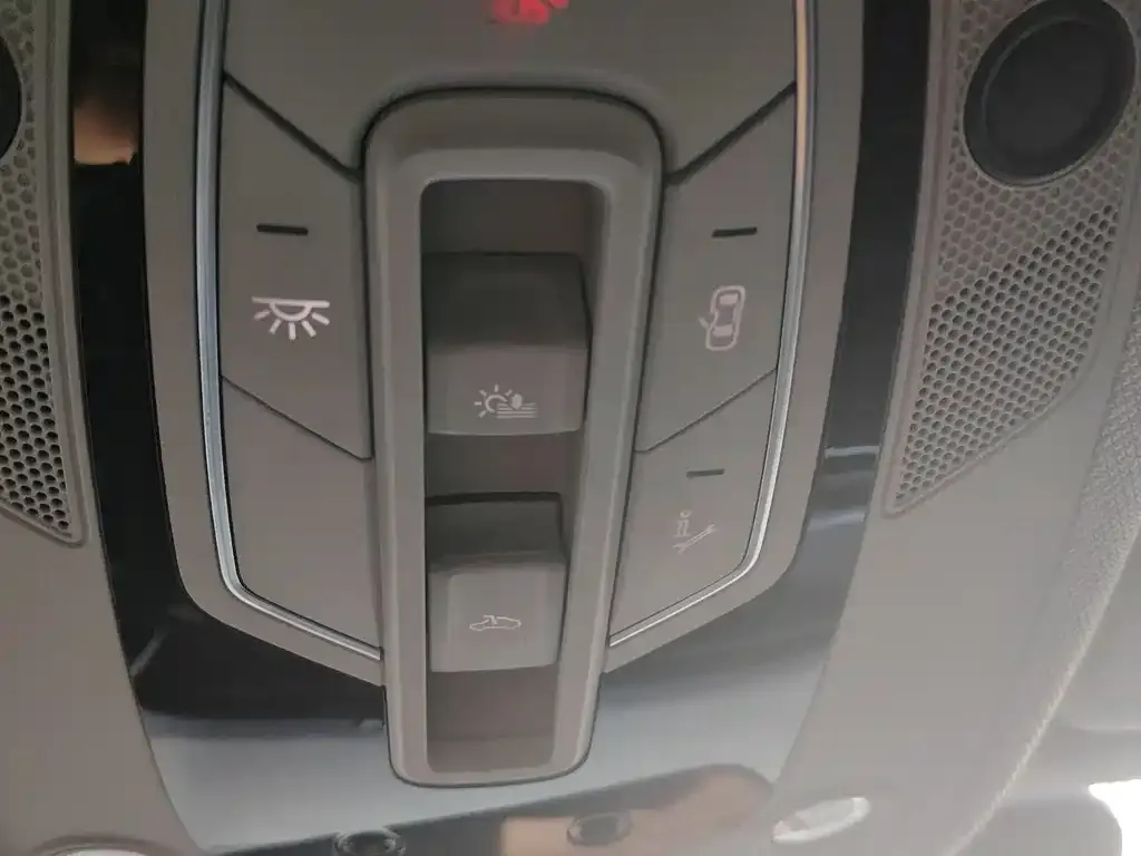 Audi A6L 2023 из CN, фото 9