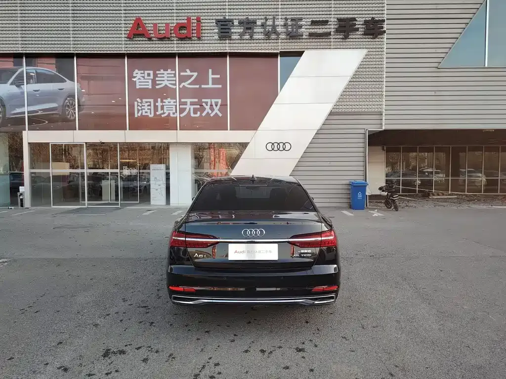 Audi A6L 2023 из CN, фото 3