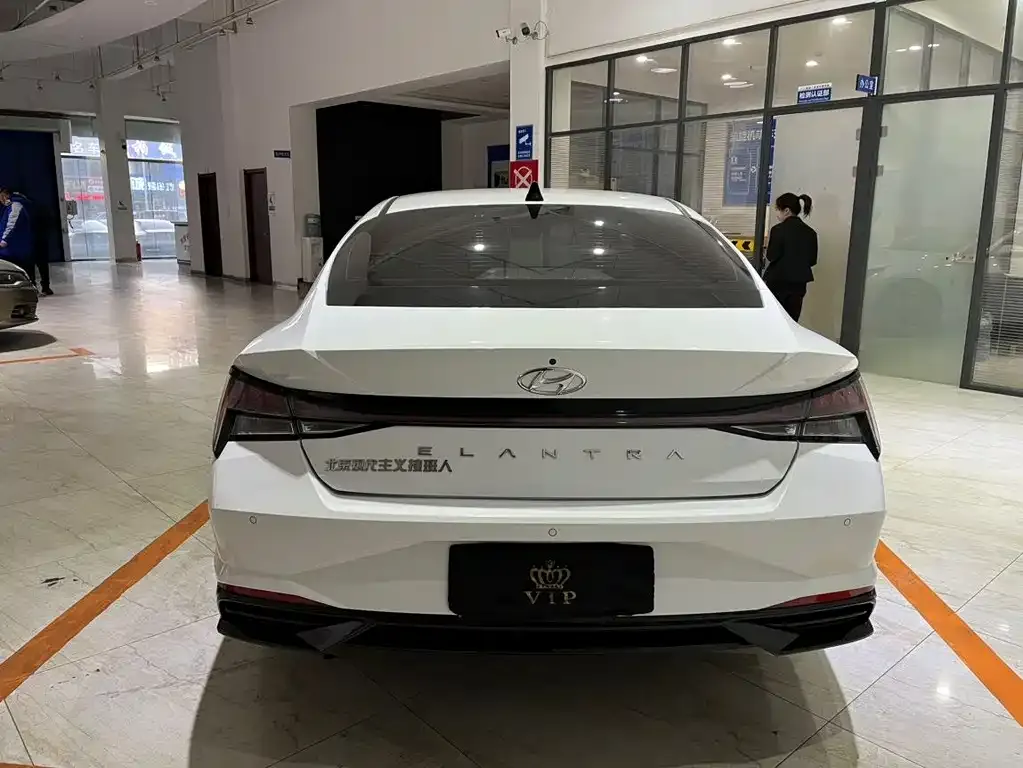 Hyundai Elantra 2022 из CN, фото 2