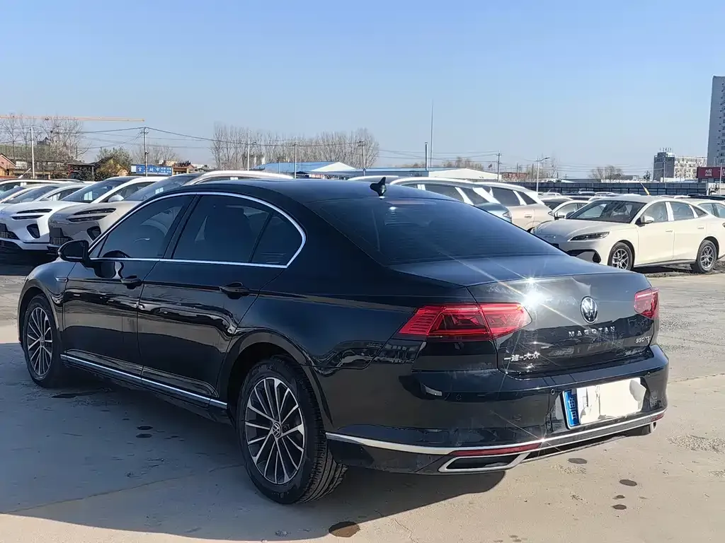 Volkswagen Magotan 2021 из CN, фото 4