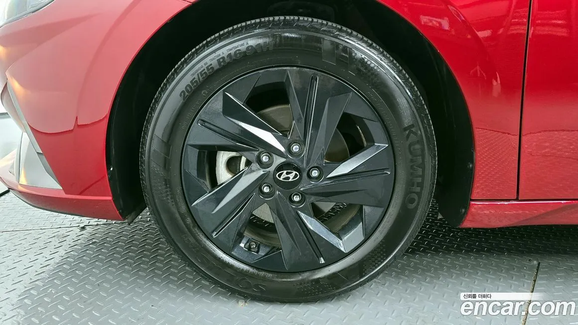 Hyundai AVANTE — фото 5