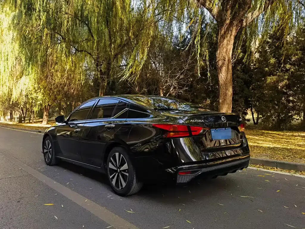 Nissan Teana 2022 из CN, фото 4
