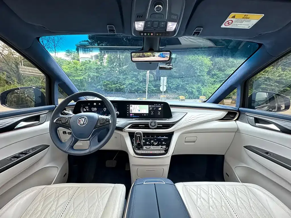 Buick GL8 2022 из CN, фото 9