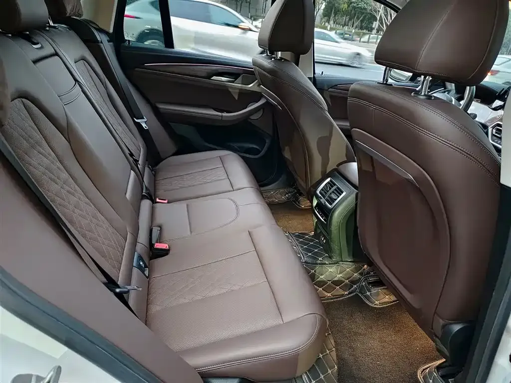 BMW X3 2023 из CN, фото 3