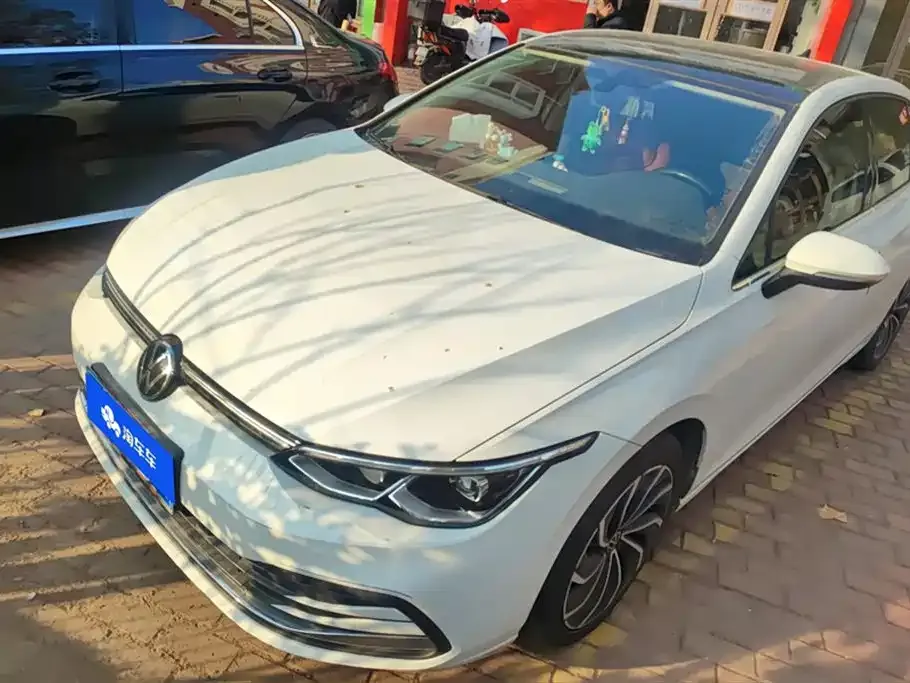 Volkswagen Golf 2021 из CN, фото 1