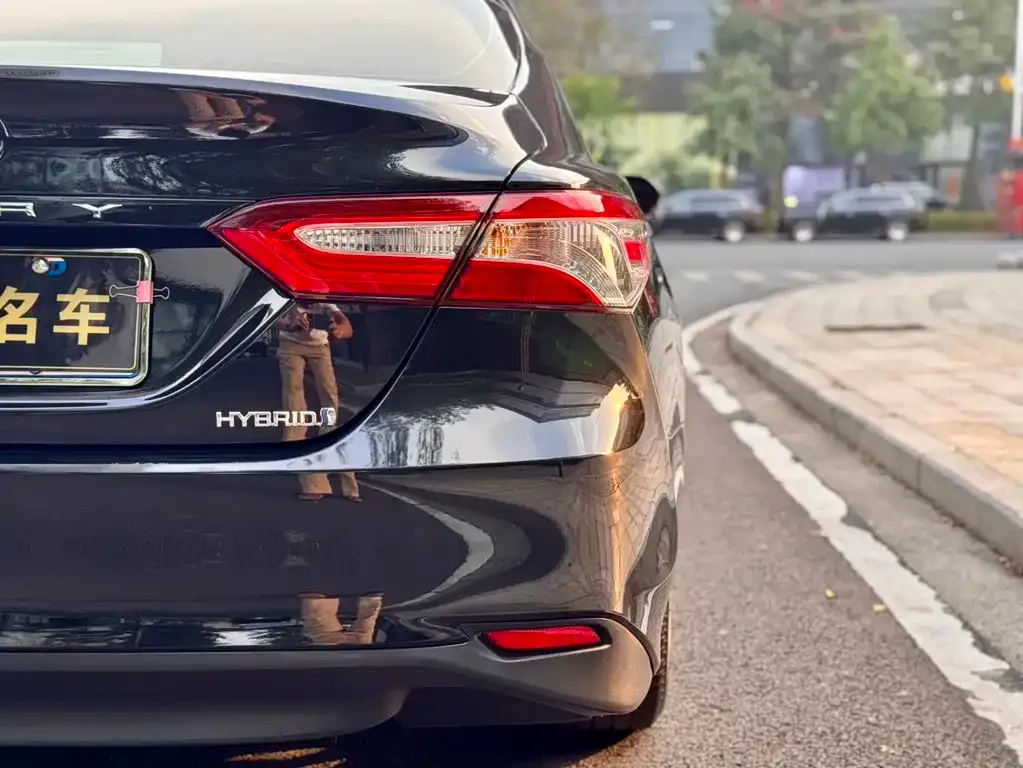 Toyota Camry 2023 из CN, фото 7