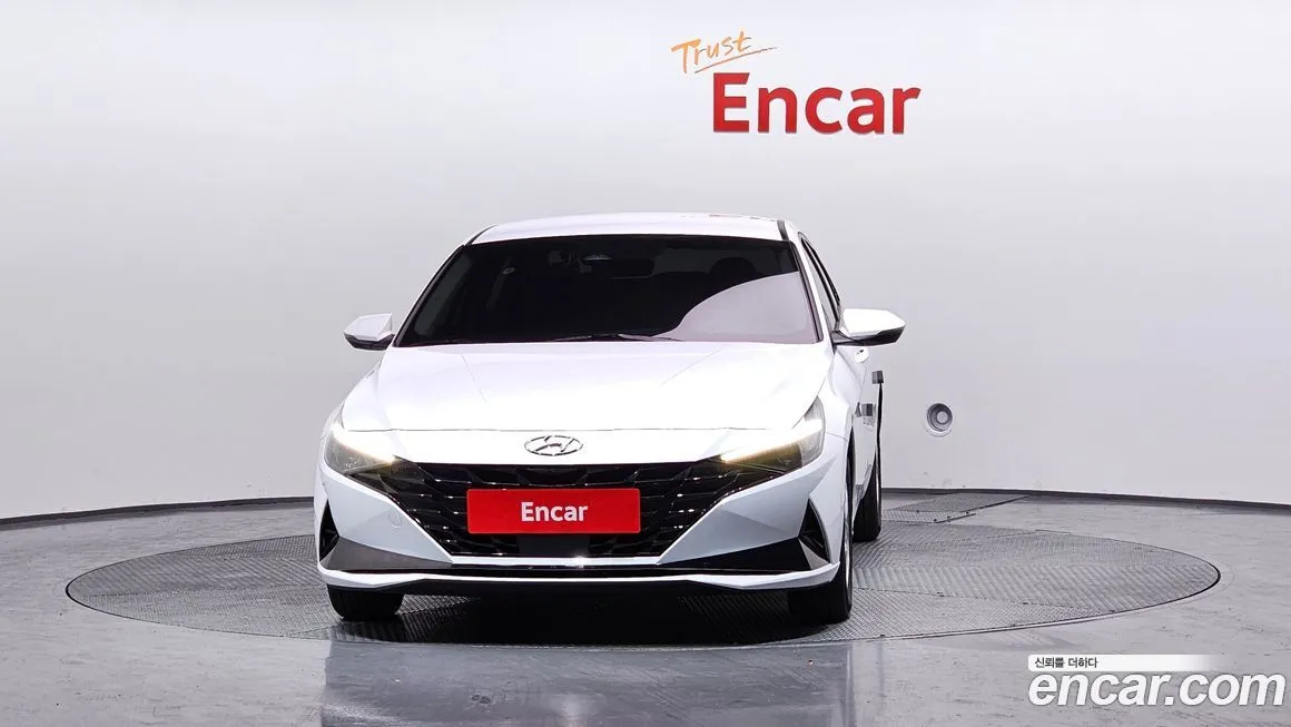 Hyundai AVANTE — фото 2