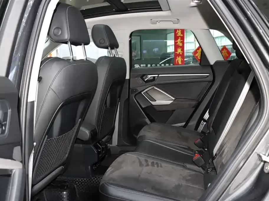 Audi Q3 2022 из CN, фото 10