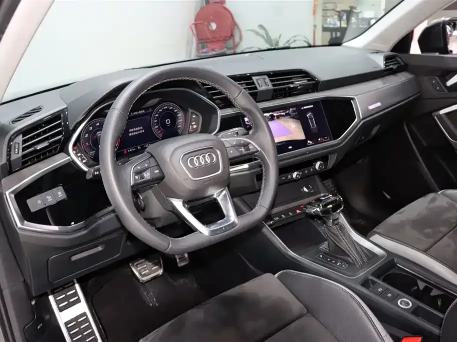 Audi Q3 2022 из CN, фото 7