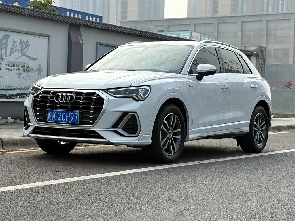 Audi Q3 2021 из CN, фото 1