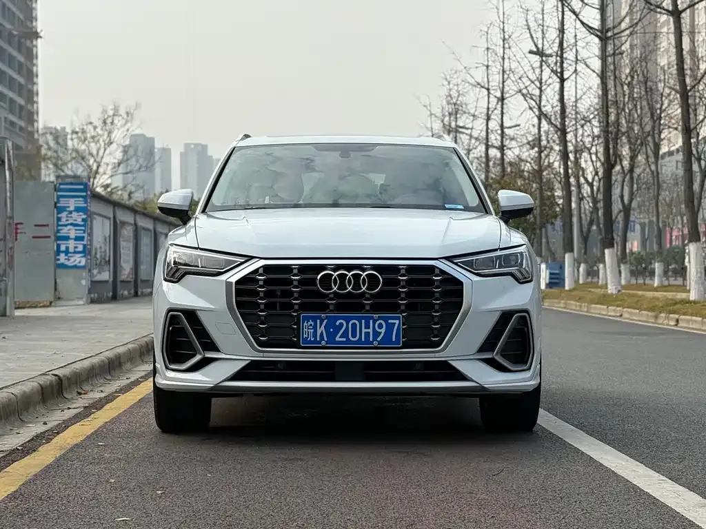 Audi Q3 2021 из CN, фото 4