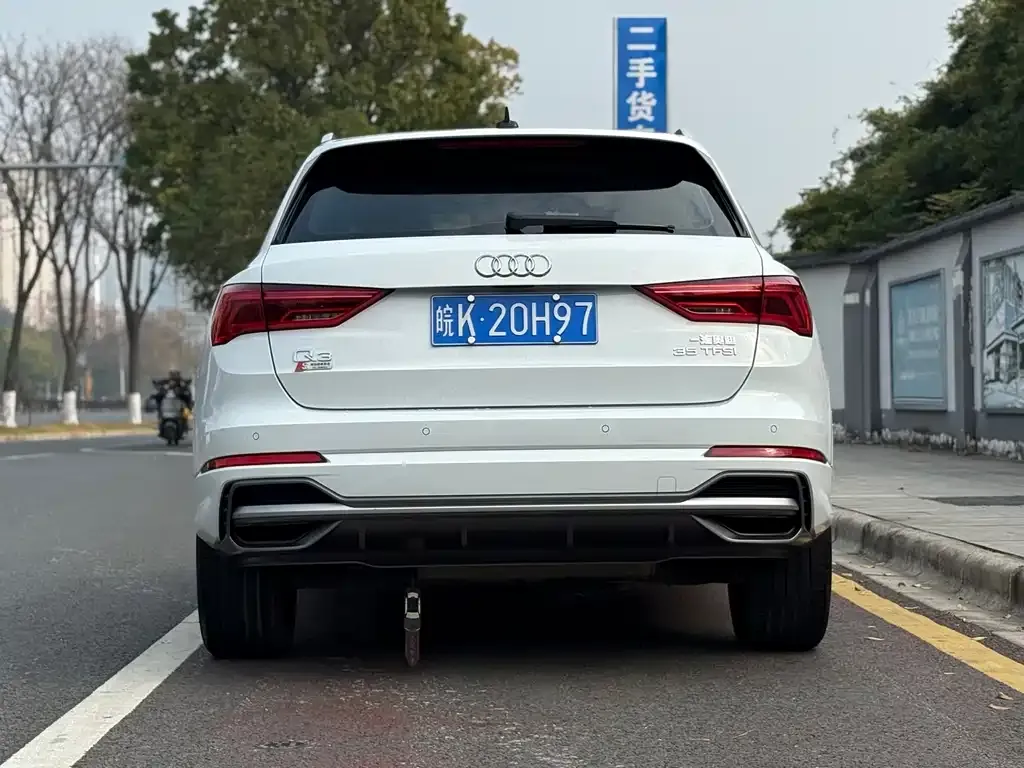 Audi Q3 2021 из CN, фото 2