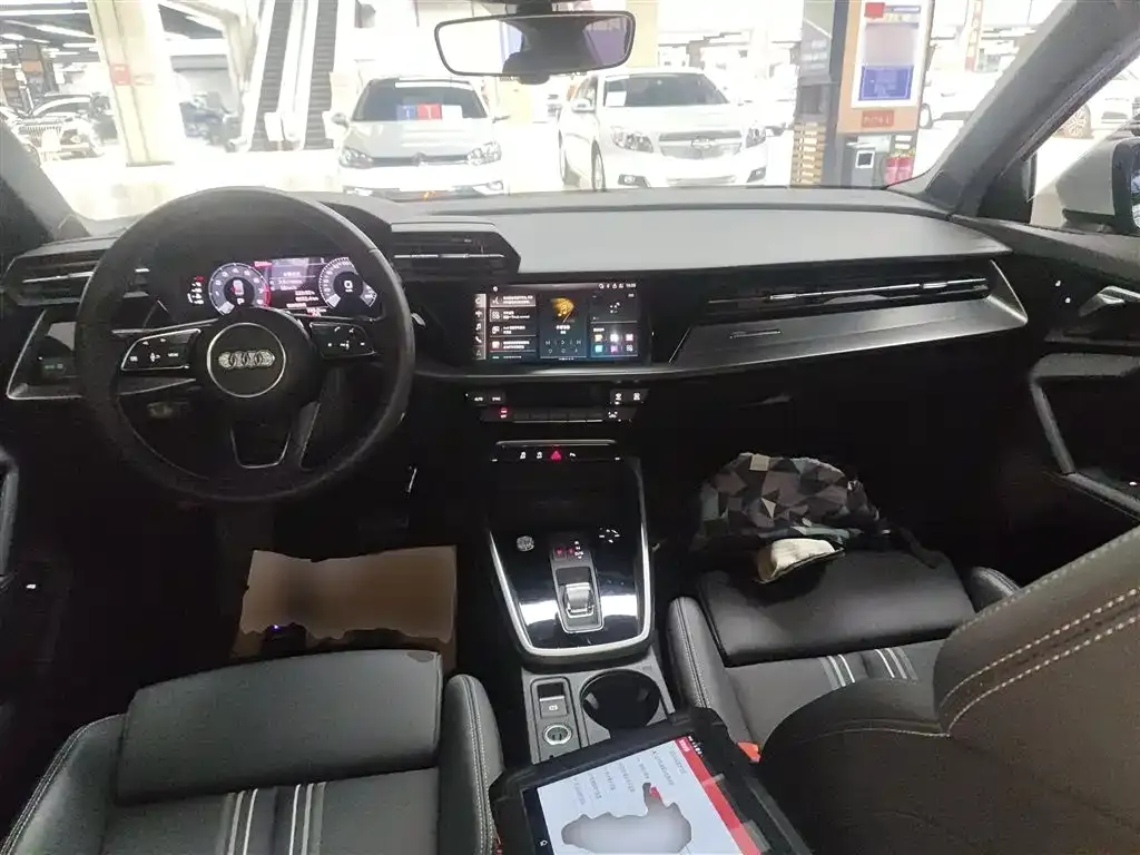 Audi A3 2023 из CN, фото 3
