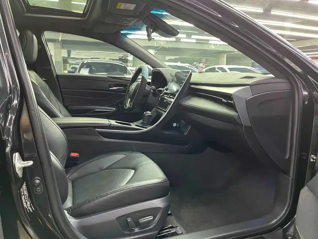 Toyota Avalon 2021 из CN, фото 6