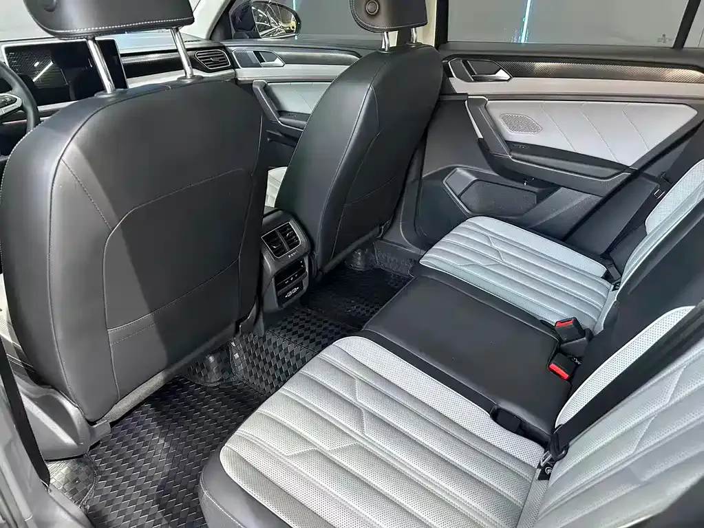 Volkswagen Tayron 2024 из CN, фото 10