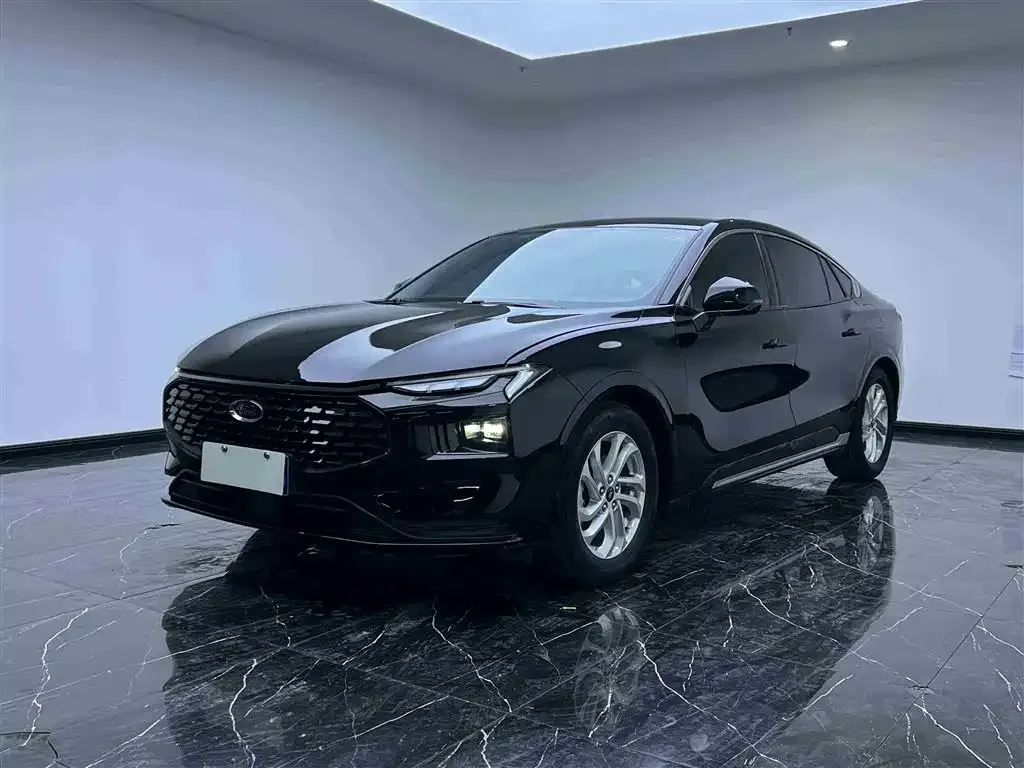 Ford Mondeo 2023 из CN, фото 1