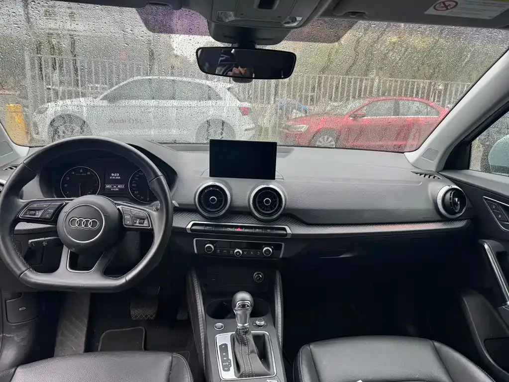 Audi Q2L 2024 из CN, фото 9