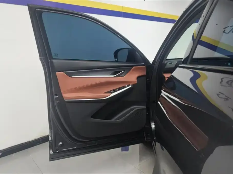 Changan CS75PLUS 2024 из CN, фото 2