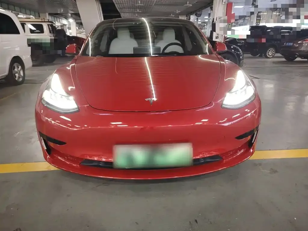 Tesla Model 3 2023 из CN, фото 3