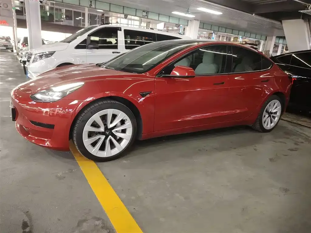 Tesla Model 3 2023 из CN, фото 5
