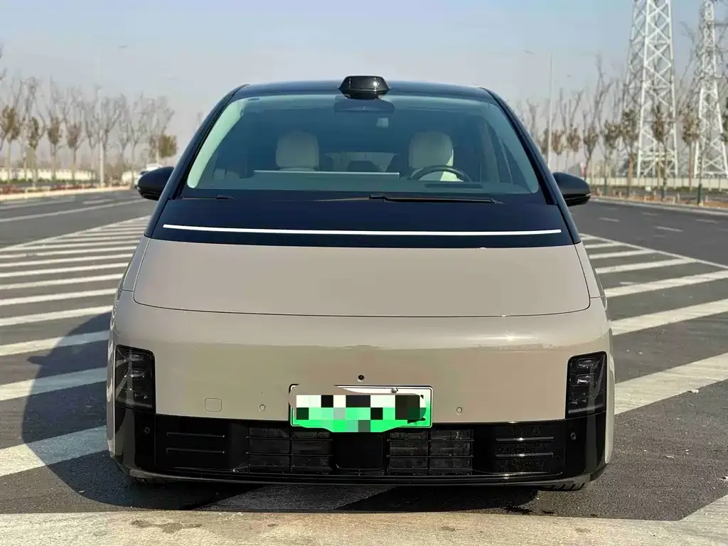 Li Auto MEGA 2024 из CN, фото 1