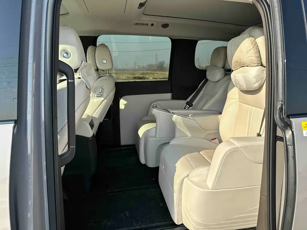 Li Auto MEGA 2024 из CN, фото 2