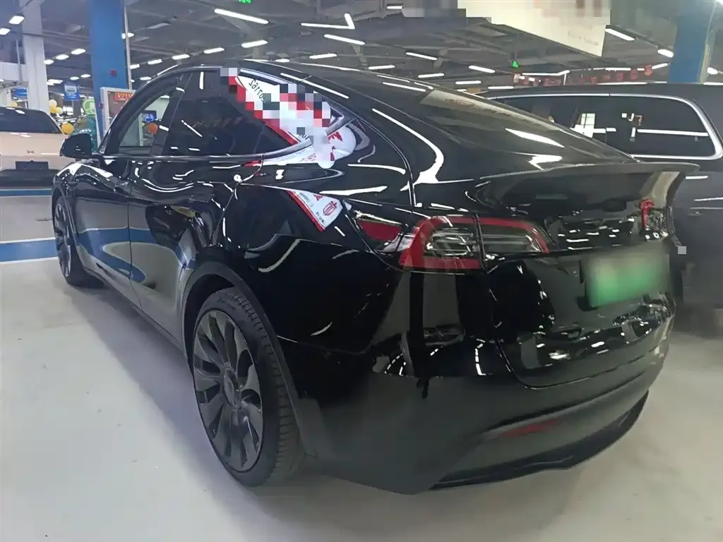 Tesla Model Y 2022 из CN, фото 5