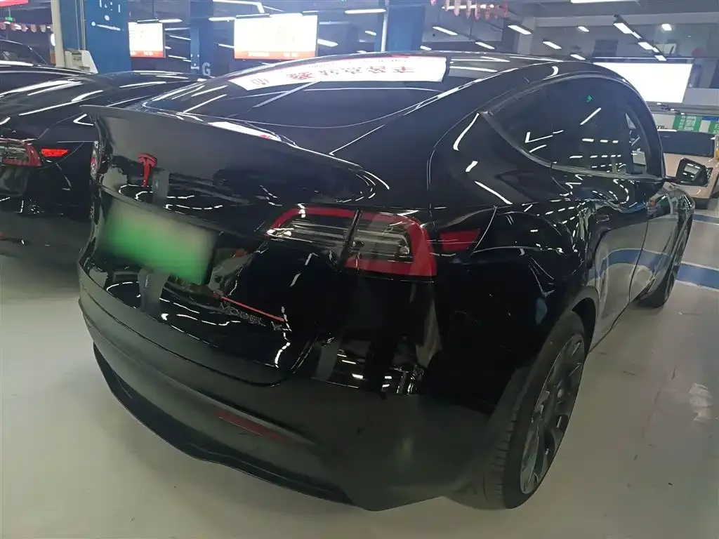 Tesla Model Y 2022 из CN, фото 7