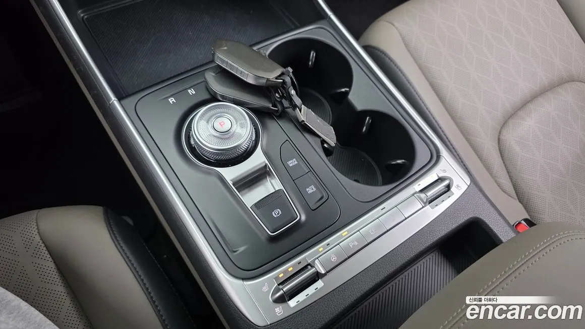 Kia Carnival — фото 9