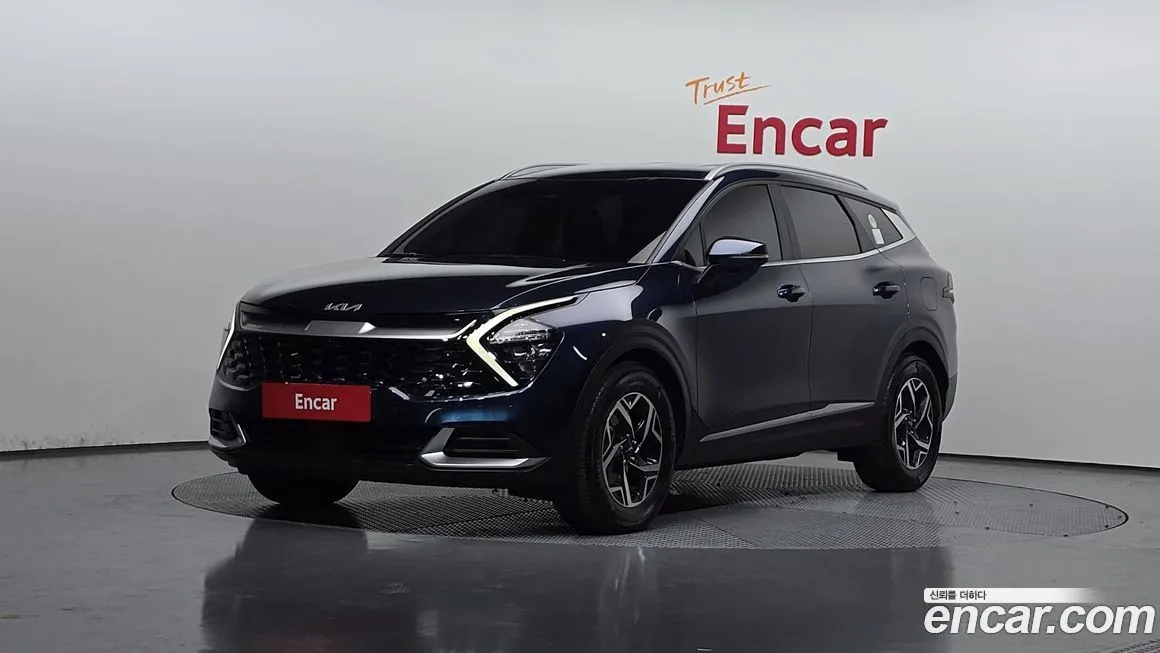 Kia Sportage — фото 1
