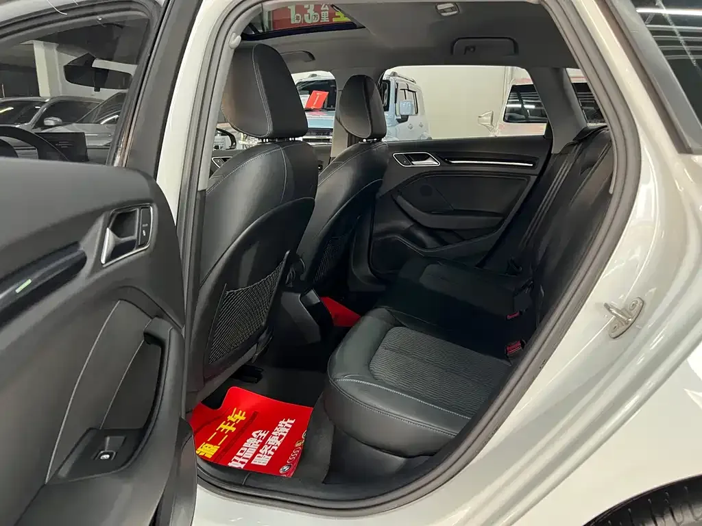 Audi A3 2021 из CN, фото 10