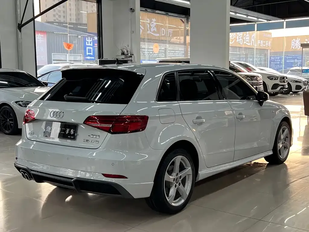 Audi A3 2021 из CN, фото 7