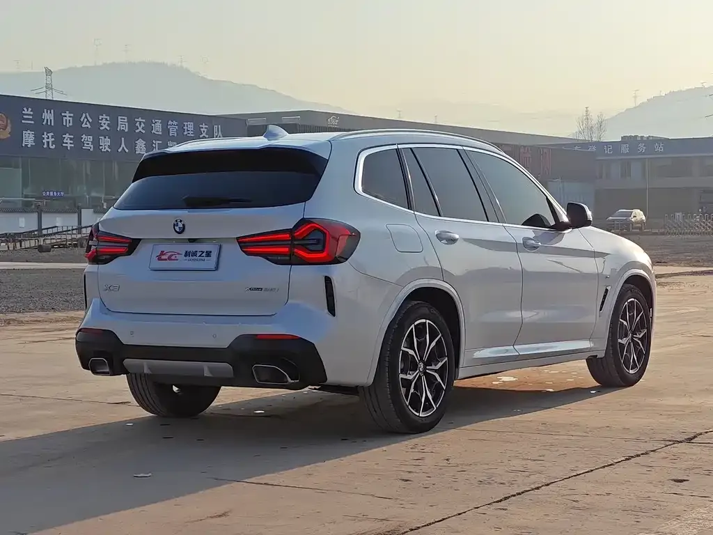 BMW X3 2023 из CN, фото 8