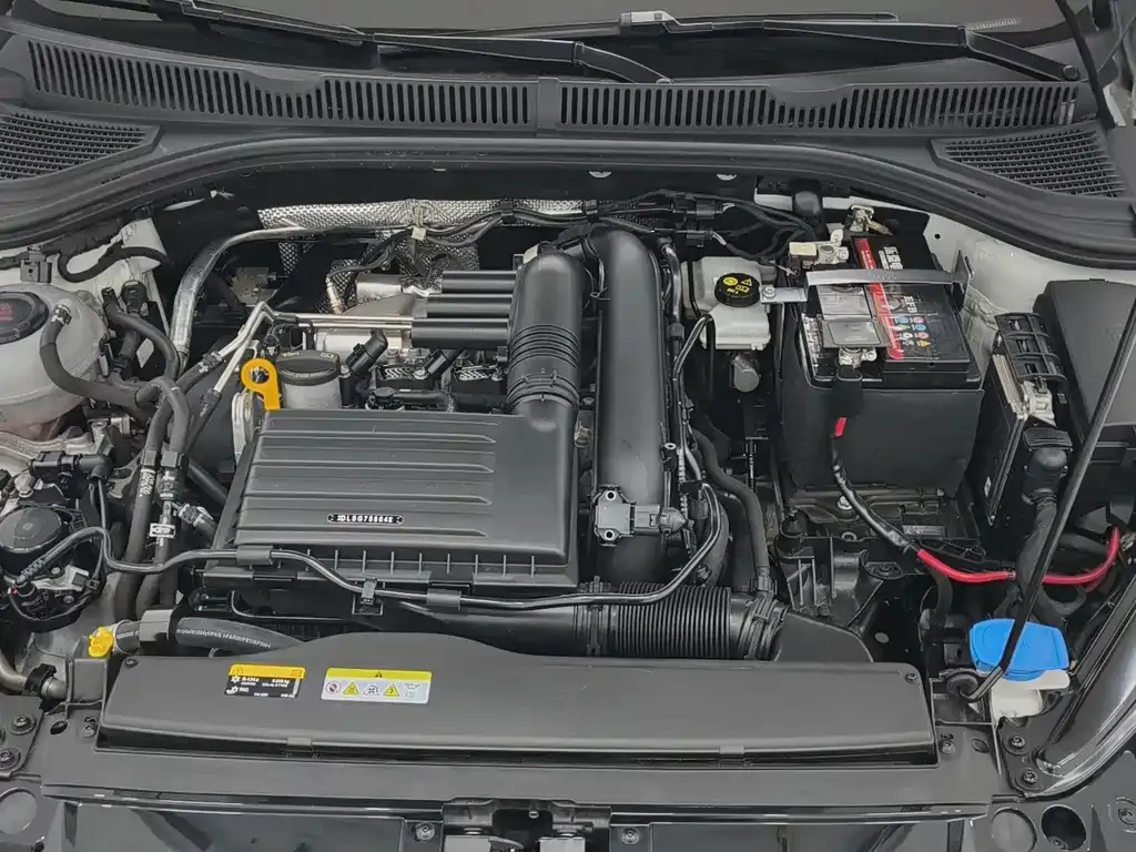 Volkswagen Sagitar 2024 из CN, фото 10
