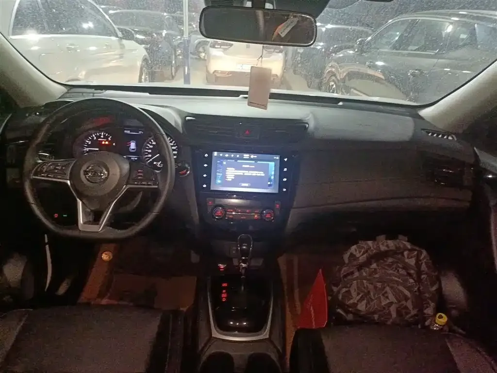 Nissan X-Trail 2021 из CN, фото 4