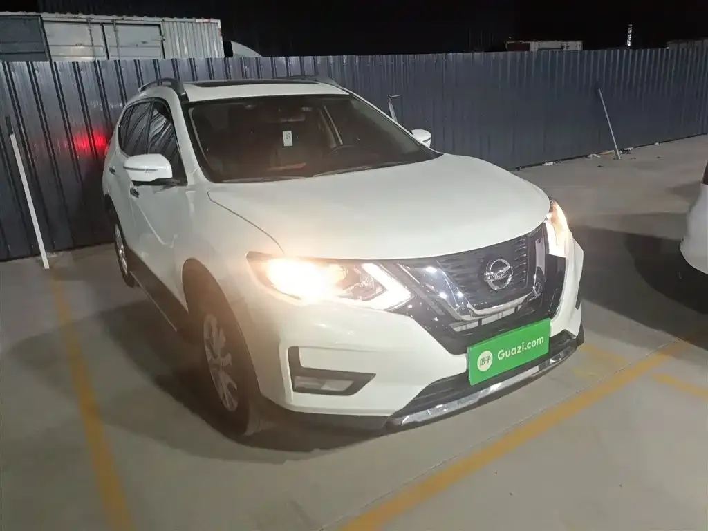 Nissan X-Trail 2021 из CN, фото 3