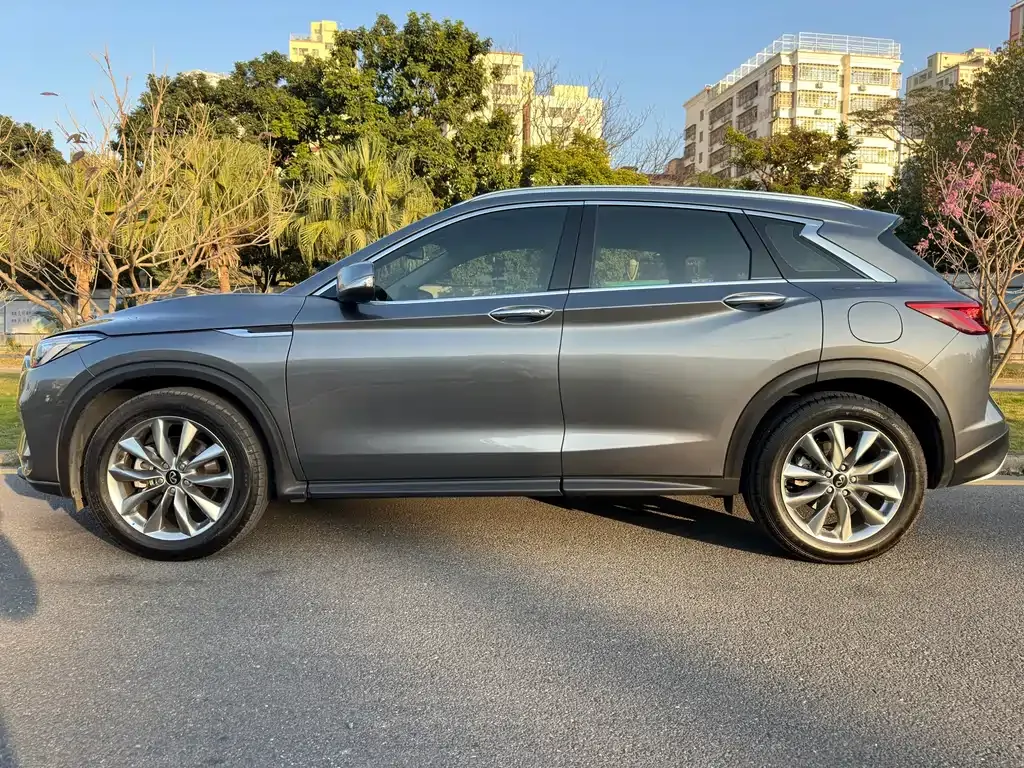 Infiniti QX50 2021 из CN, фото 7