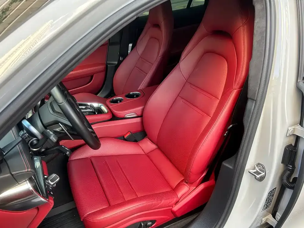 Porsche Panamera 2022 из CN, фото 2