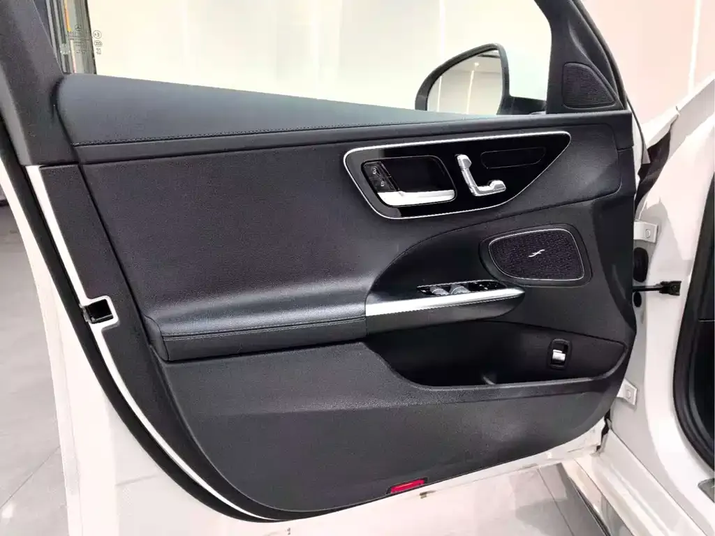 Mercedes-Benz C-Class 2024 из CN, фото 4