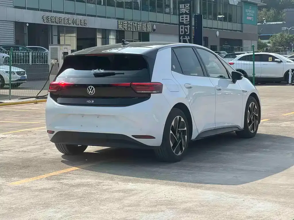 Volkswagen ID.3 2023 из CN, фото 10